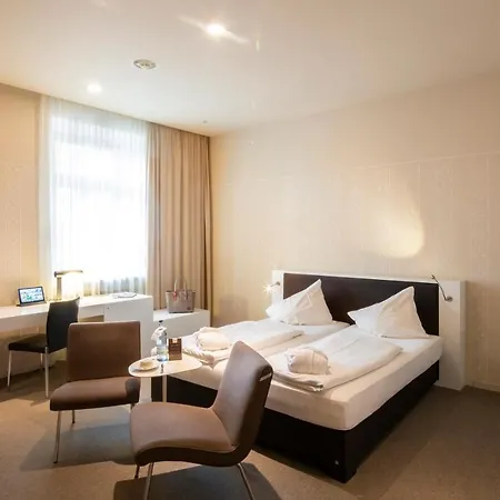 Parkhotel Jordanbad 4*