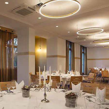 Parkhotel Jordanbad 4*