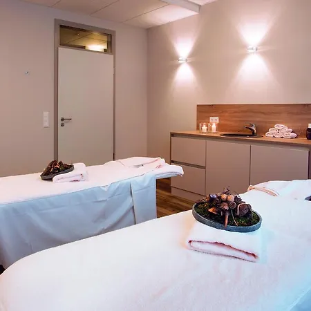 Otel Parkhotel Jordanbad 4*