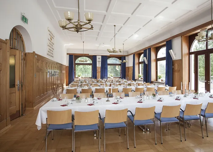 Dorint Parkhotel Jordanbad ホテル 4*